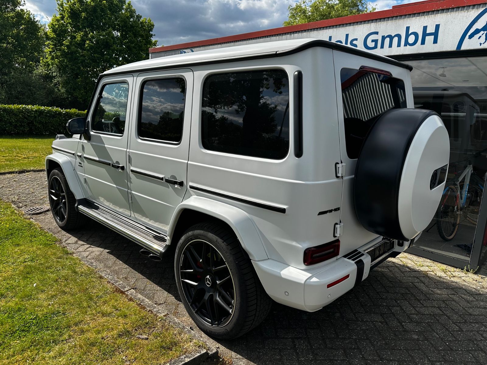 Mercedes-Benz G 63 AMG - Samsaru's Car Outlet