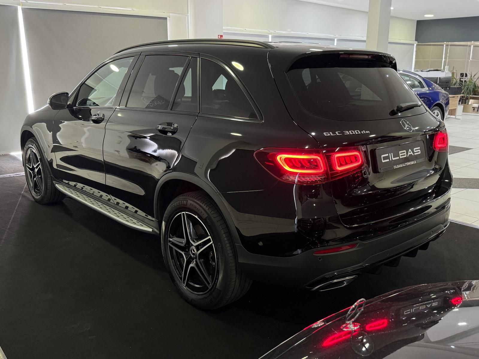 Mercedes-Benz GLC 300 de 4M AMG-Line - Samsaru's Car Outlet