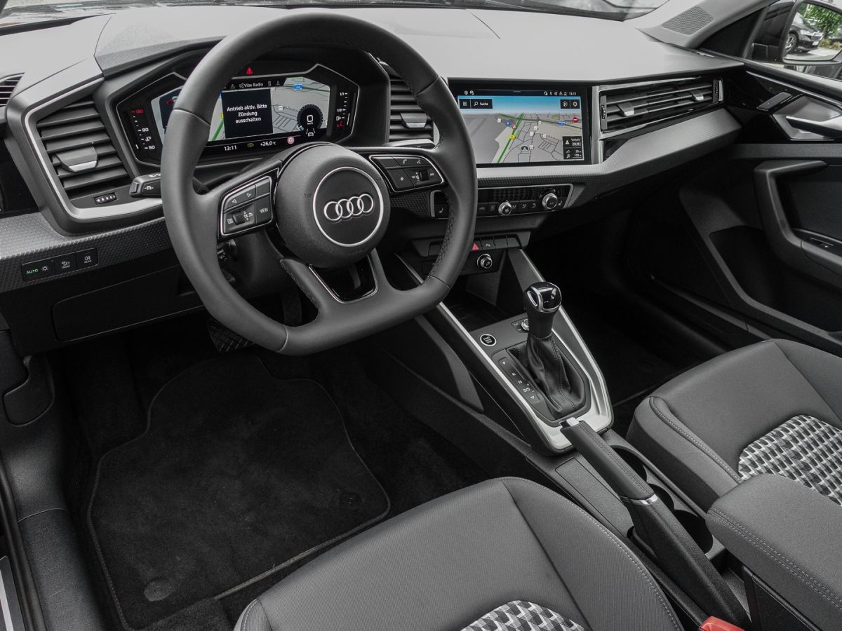 Audi A1 Sportback 30 TFSI S tronic S line - Samsaru's Car Outlet
