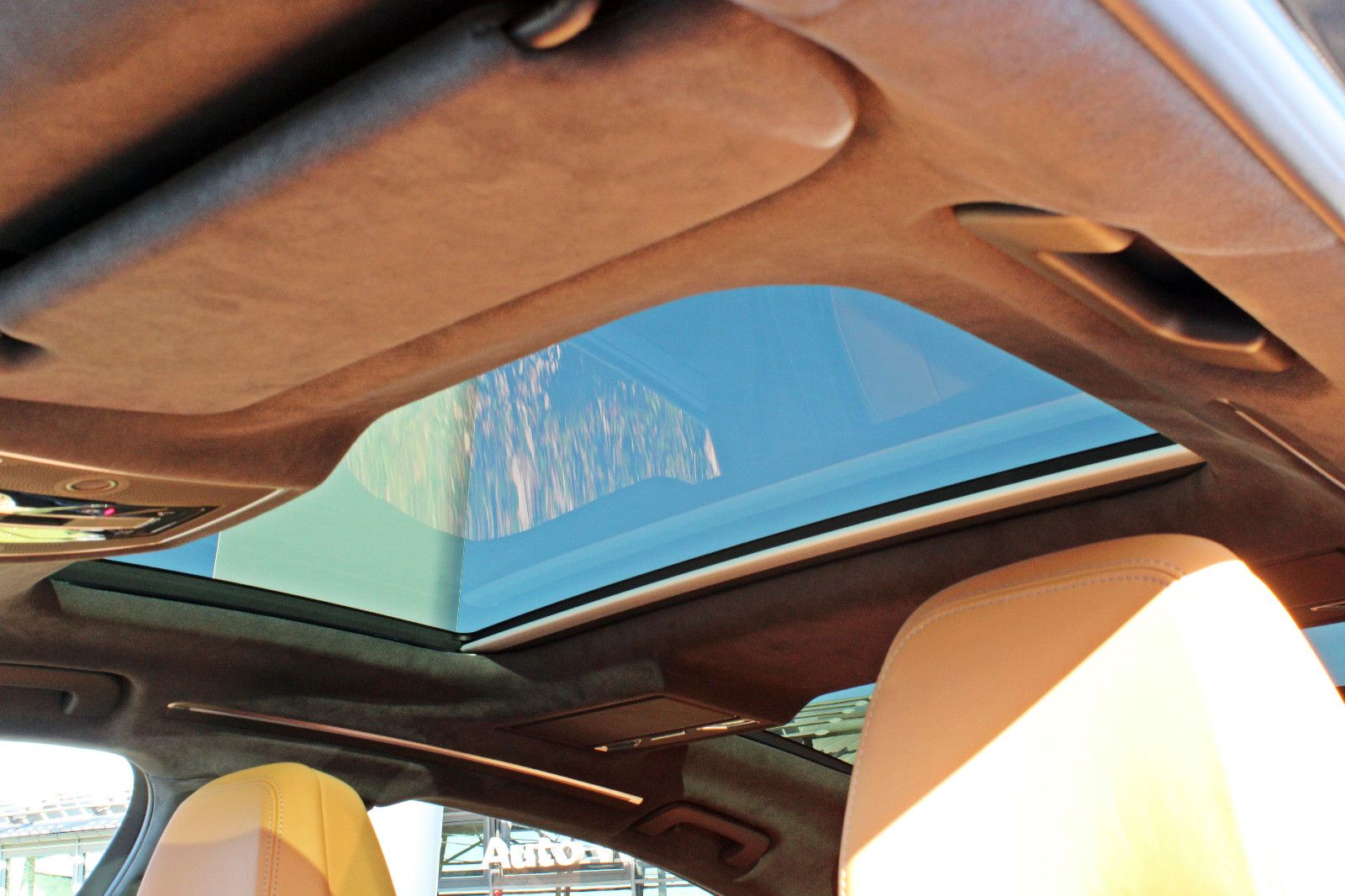 Audi A8 Lang 55TFSI PANO AHK FONDPAKET DIGITAL LED" → "Audi A8 Lang 55TFSI - Samsaru's Car Outlet