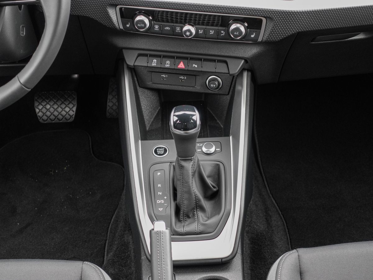 Audi A1 Sportback 35 TFSI S tronic S line - Samsaru's Car Outlet