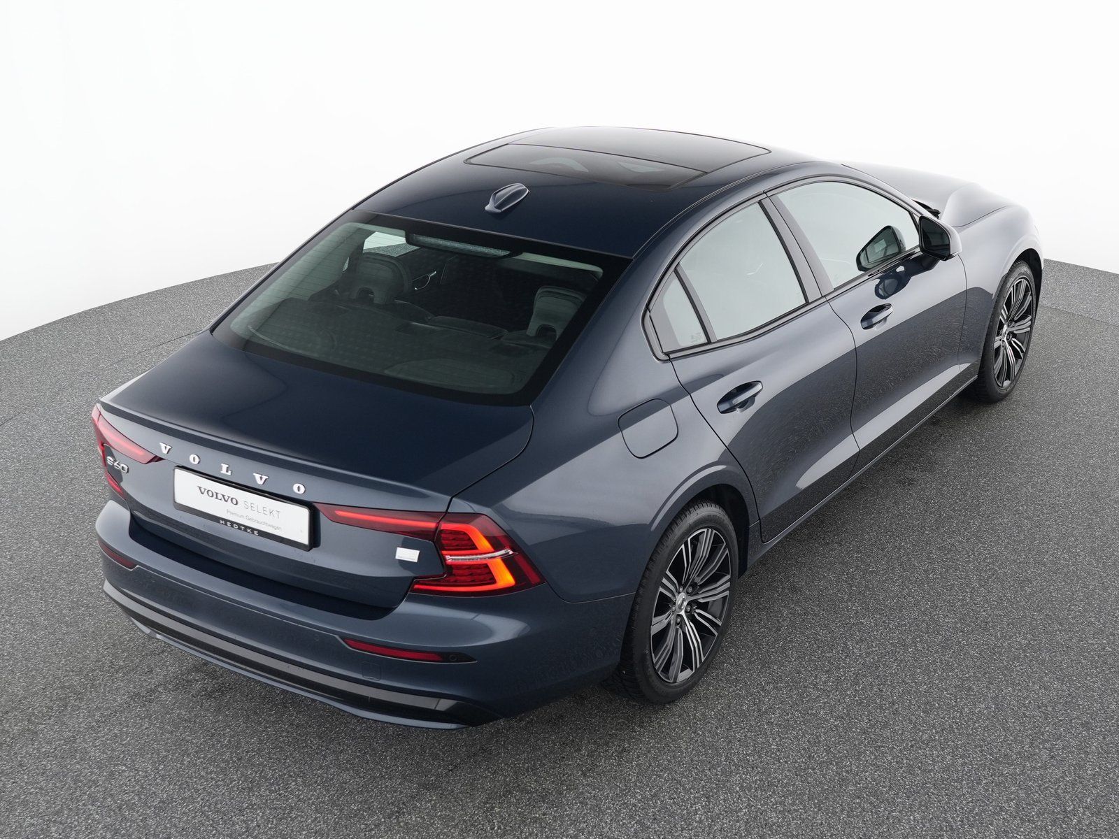 Volvo S60 T8 Recharge AWD Ultimate Dark 19"+B&W+360°