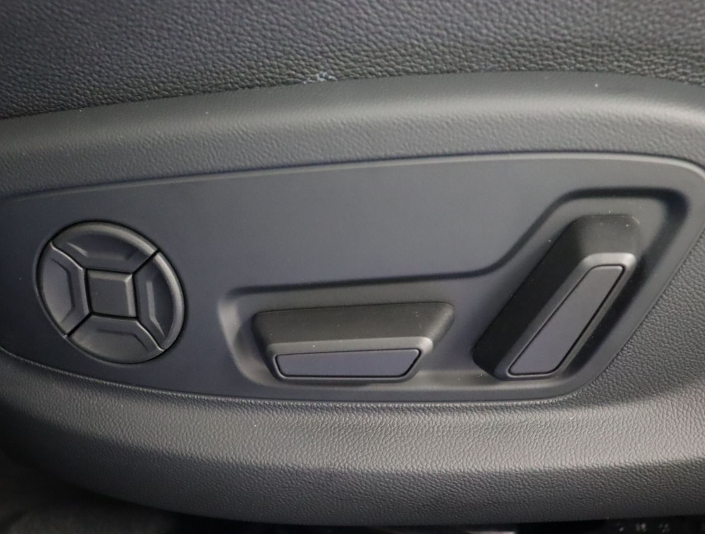 Audi A8 50 TDI quattro - Samsaru's Car Outlet