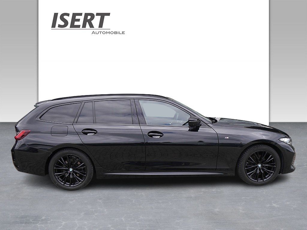 BMW 320i tour. M Sport A. +PANO+AHK+adLED+HIFI+