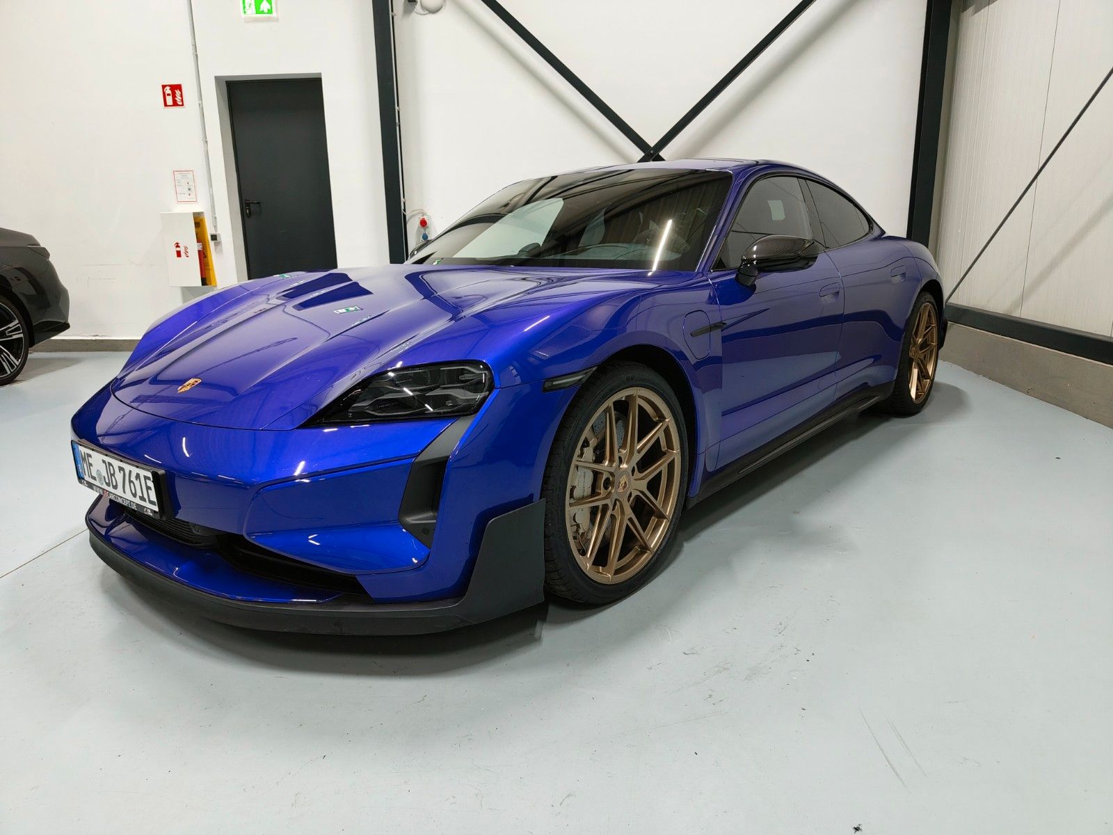Porsche Taycan Turbo GT Inno-Drive Matrix-LED 4-Sitzer