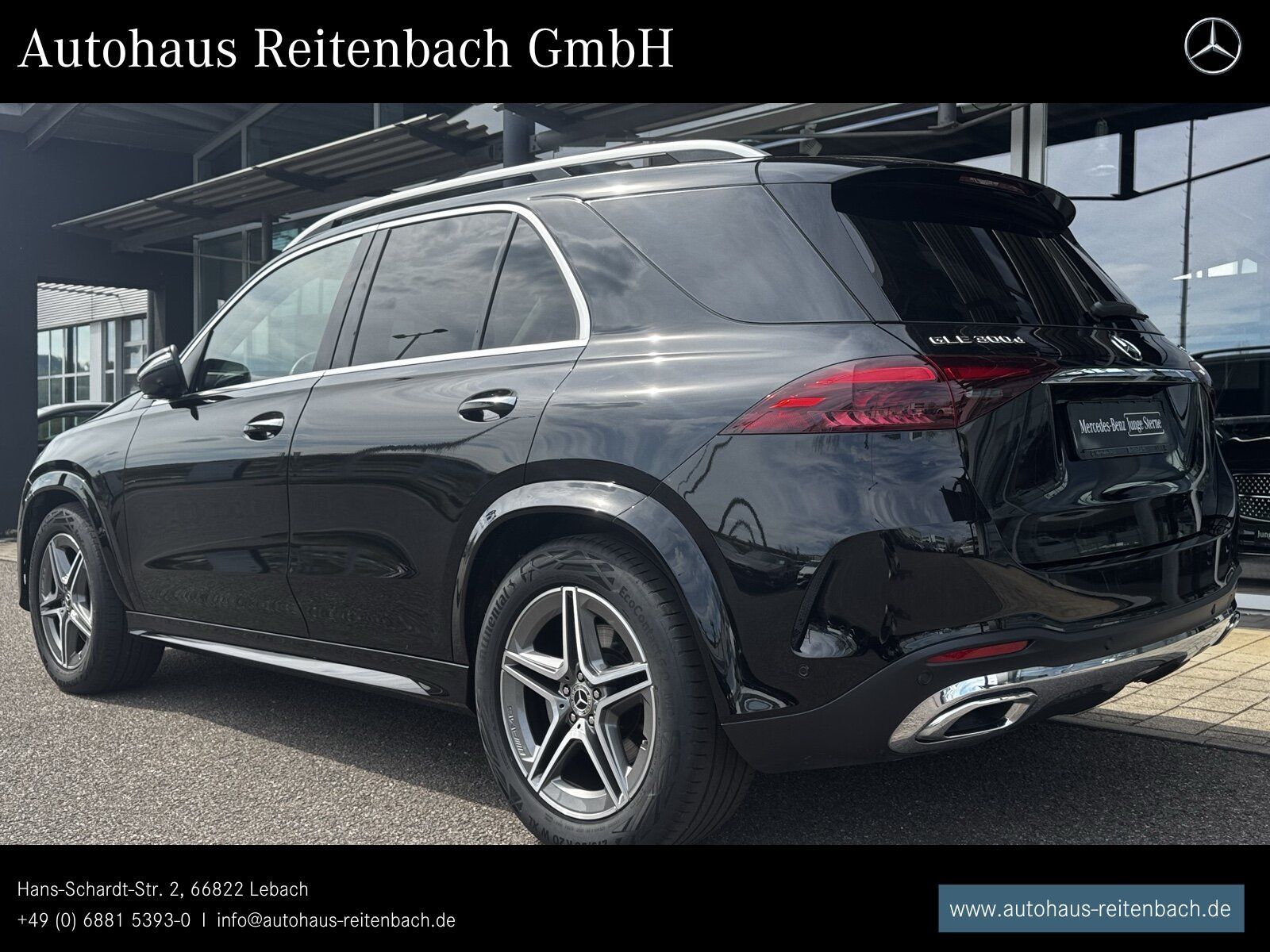 Mercedes-Benz GLE300d 4M AMG+PANO+AHK+360 BURMES+AIRMATIC+MEMO