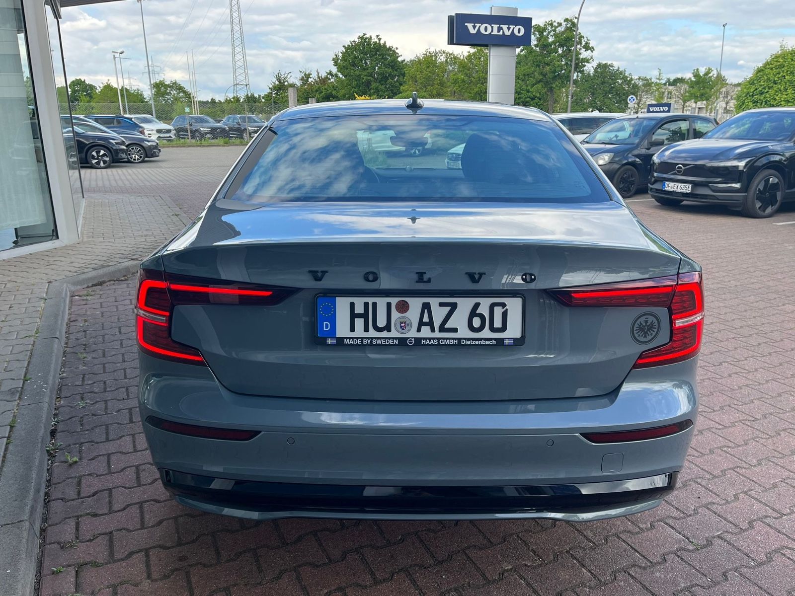 Volvo S60 B5 AWD Ultimate Dark Auto