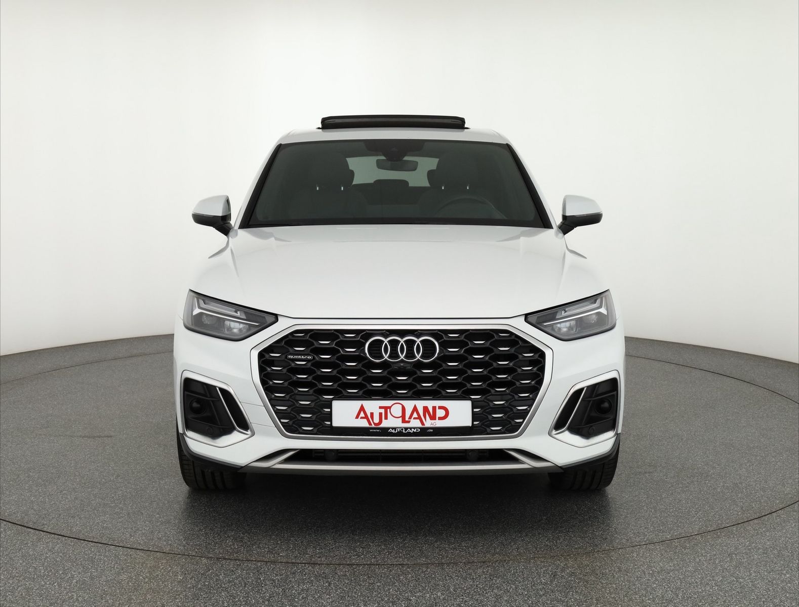 Audi Q5 Sportback S-Line 45 TFSI quattro s-tronic - Samsaru's Car Outlet
