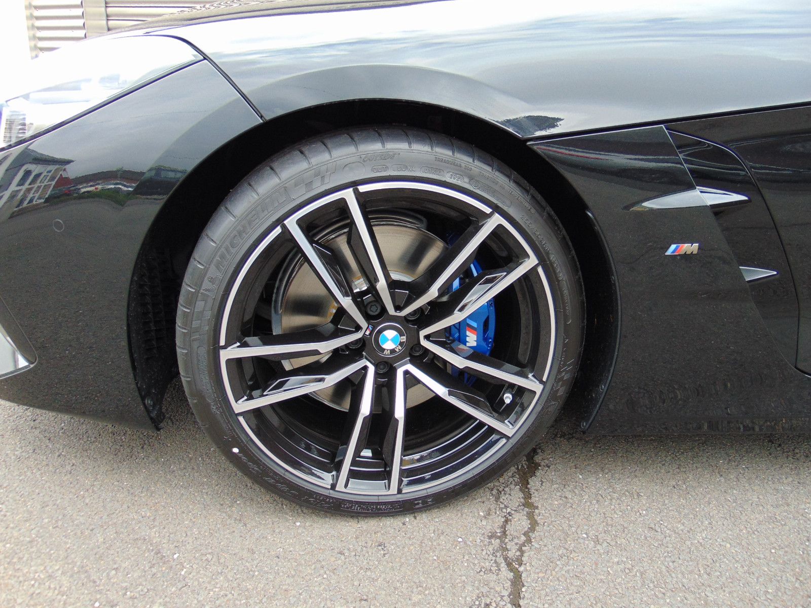 BMW Z4 M 40i - Samsaru's Car Outlet