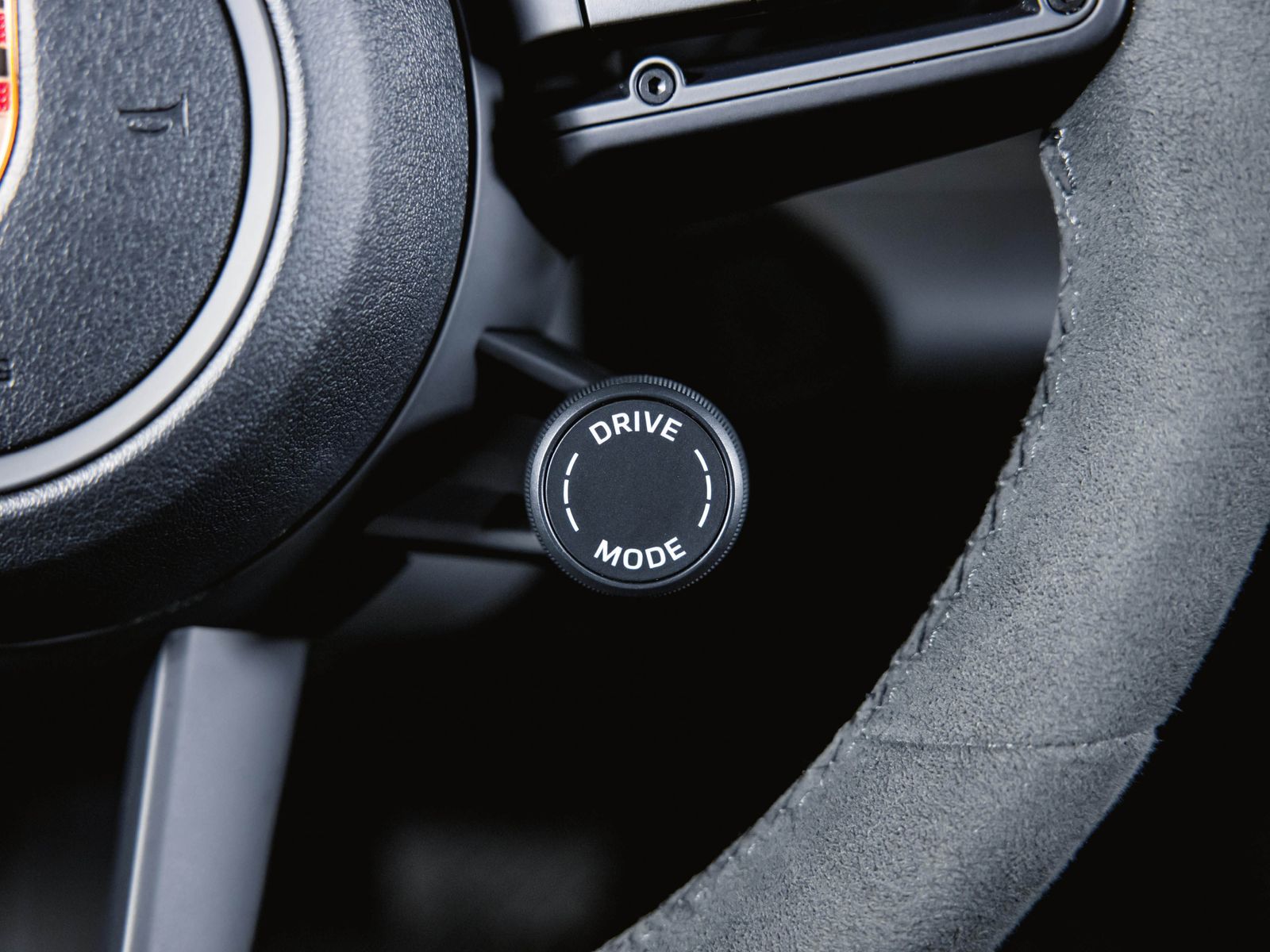 Porsche Macan 4 Electric - Samsaru's Car Outlet