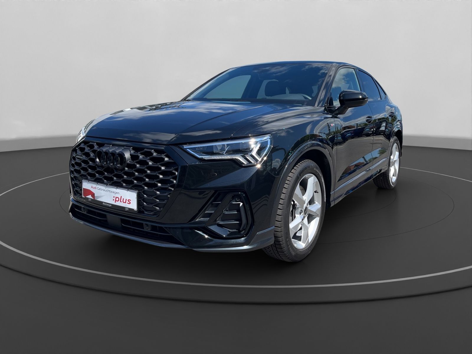 Audi Q3 Sportback 40 TFSI quattro S line - Samsaru's Car Outlet