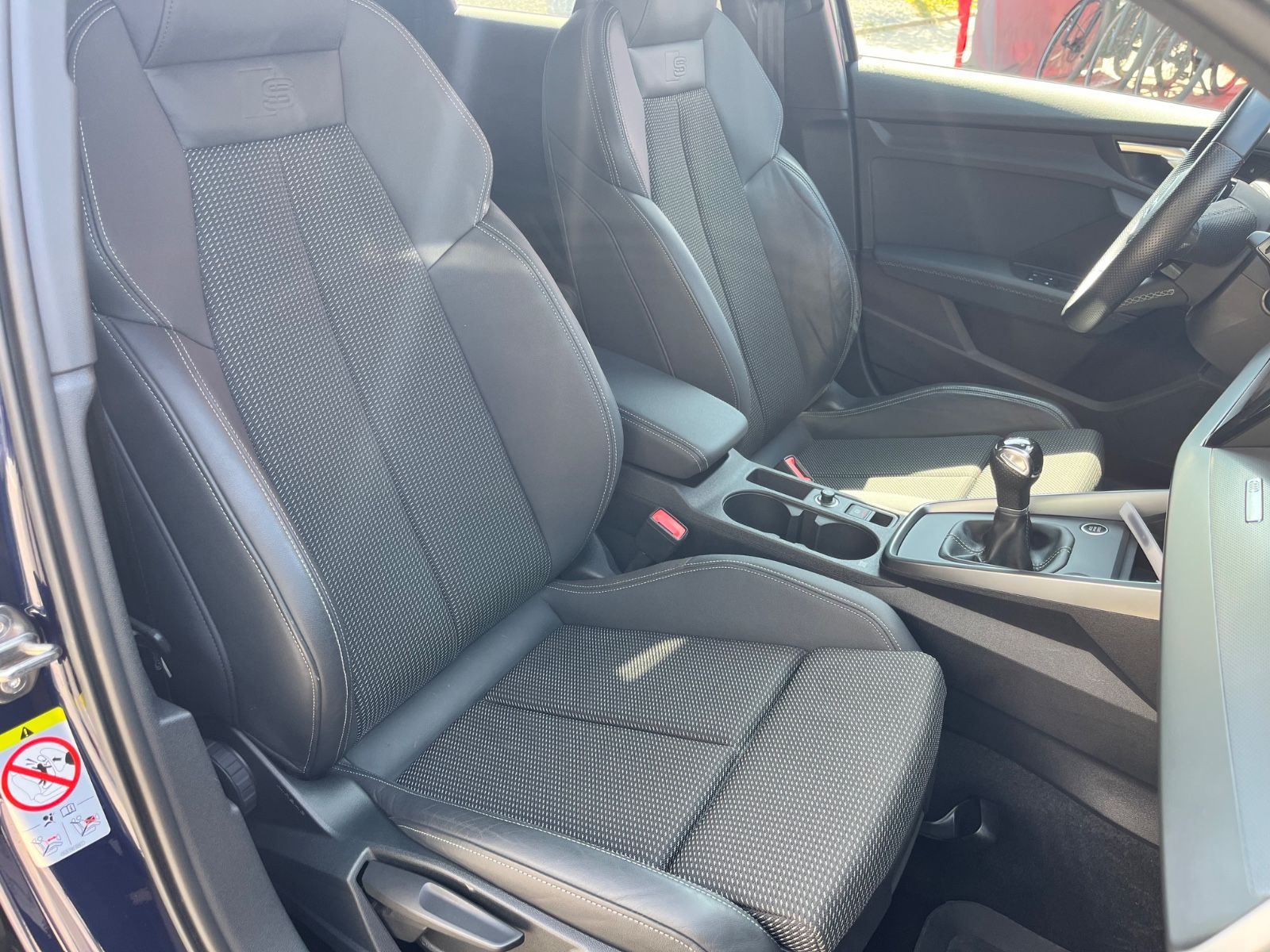 Audi A3 Sportback 35 TFSI S line - Samsaru's Car Outlet