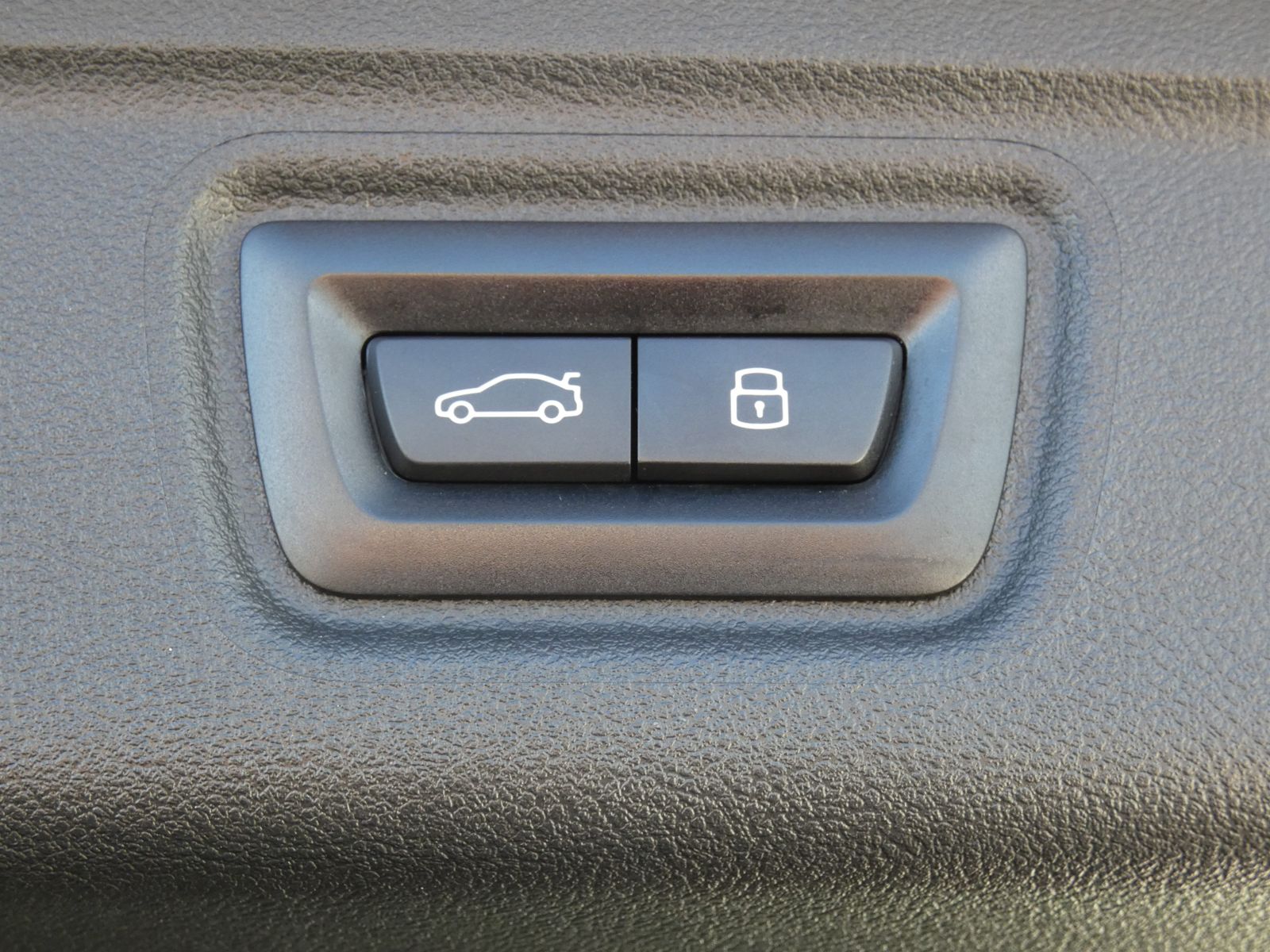 BMW 318d Touring M Sportpaket HK HiFi DAB LED Shz