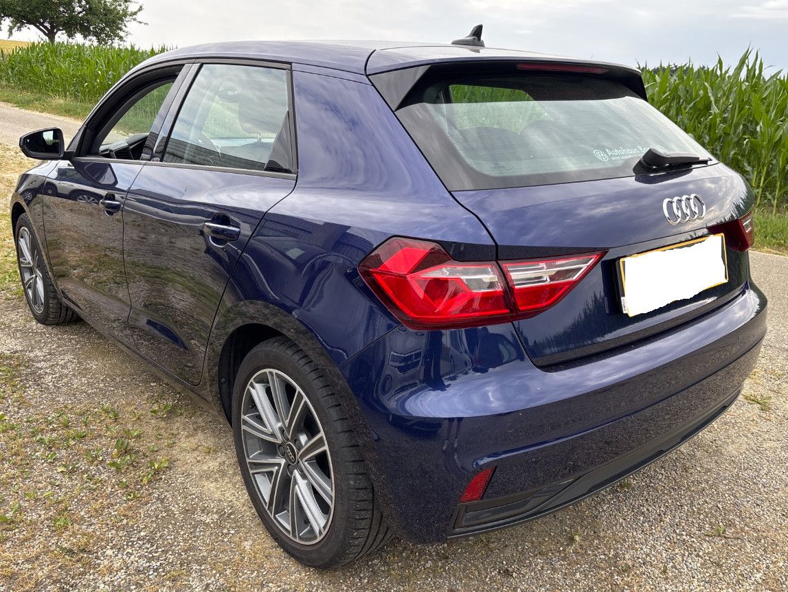 Audi A1 Sportback 25 1.0 TFSI Advanced - Samsaru's Car Outlet