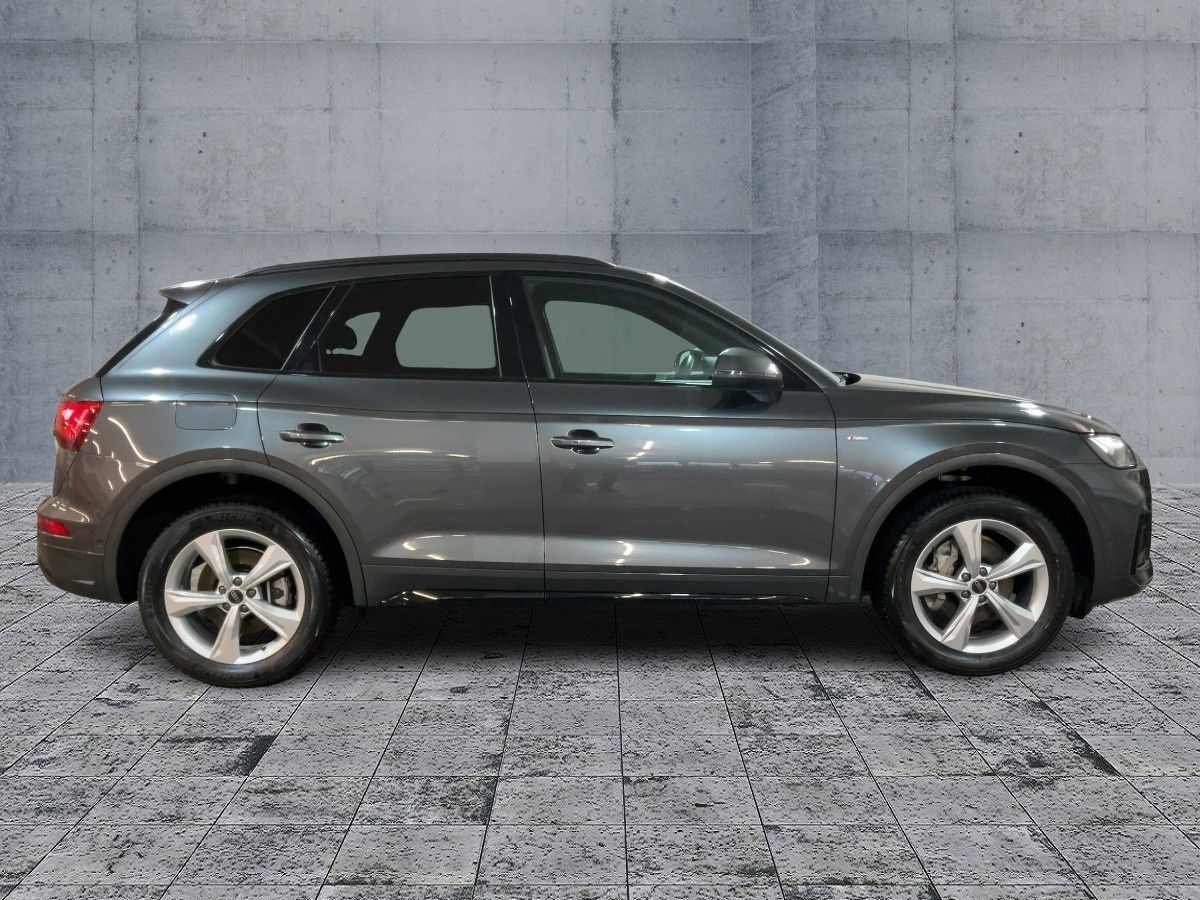 Audi Q5 45 TFSI QU 2xS-LINE - Samsaru's Car Outlet