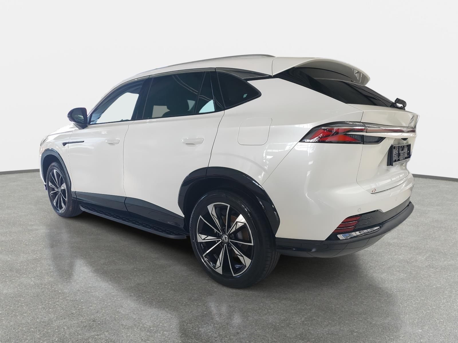 MG HS 1.5 PLUG-IN-HYBRID LUXURY LEDER 360-GRAD-KAME