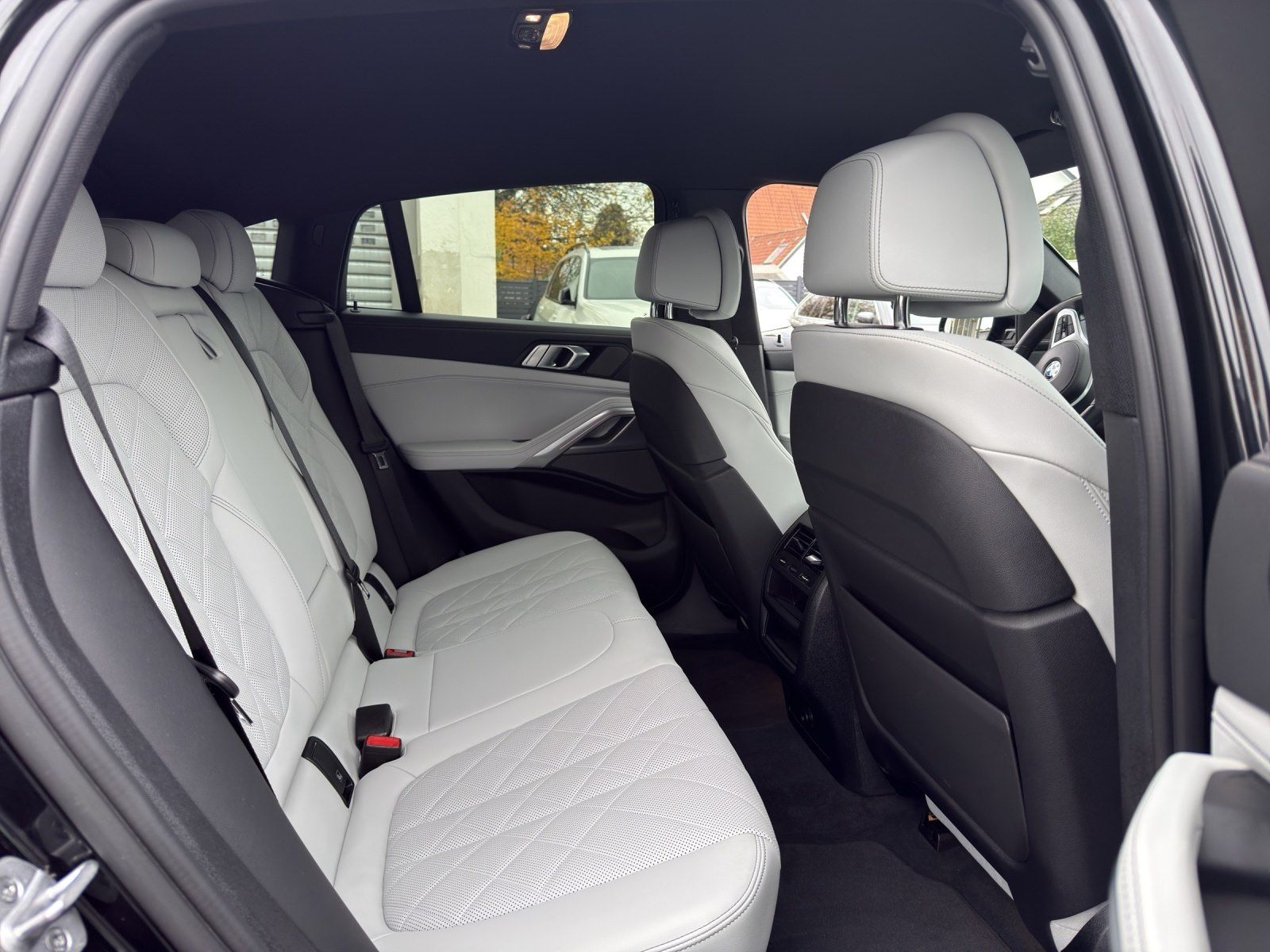 BMW X6 xDrive40d | Laser| ACC| 360°| Komfortsitz| Ah