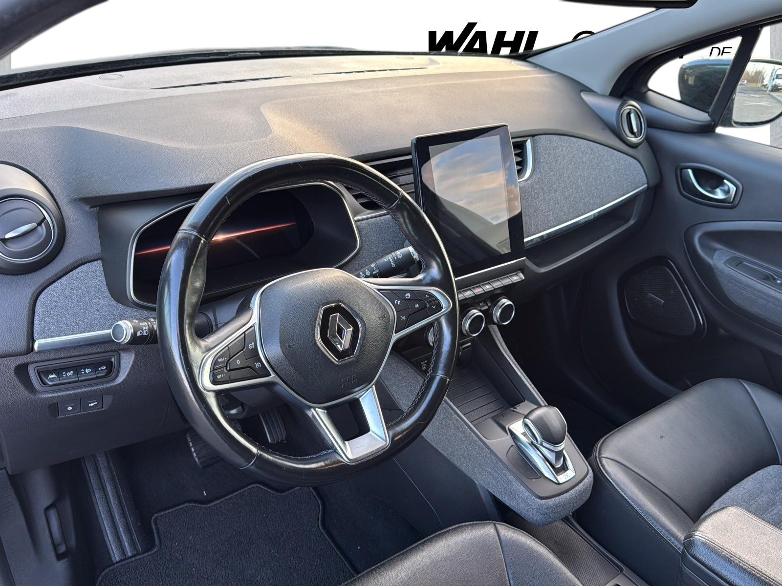 Renault Zoe Intens - Samsaru's Car Outlet