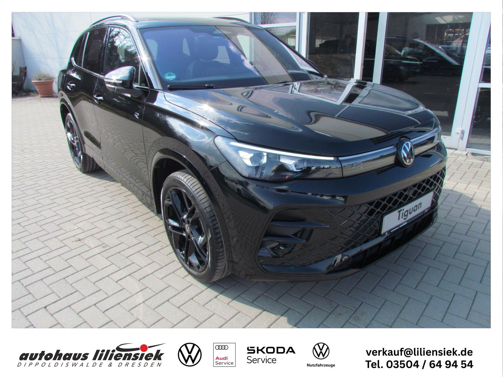 Volkswagen Tiguan 2.0 TDI 4Motion DSG R-Line AHK/LED/Sthz