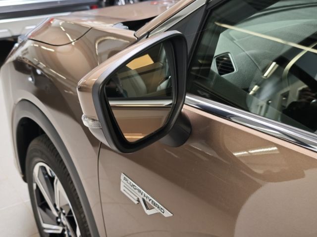 Mitsubishi Eclipse Cross Mitsubishi Plug-In Hybrid Plus Sel