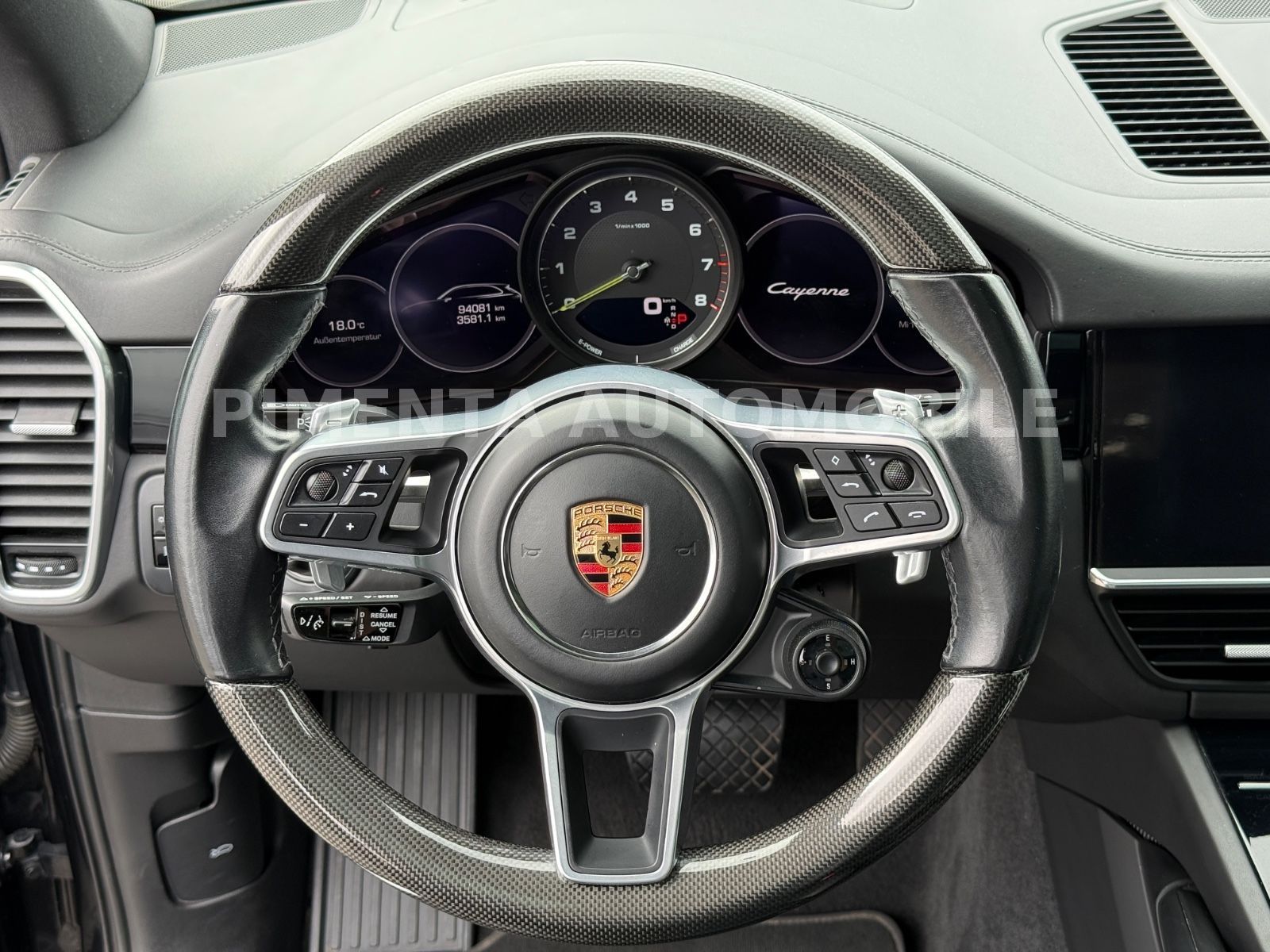 Porsche Cayenne E-Hybrid BLACK 22" APPROVED AHK LUFT PAN