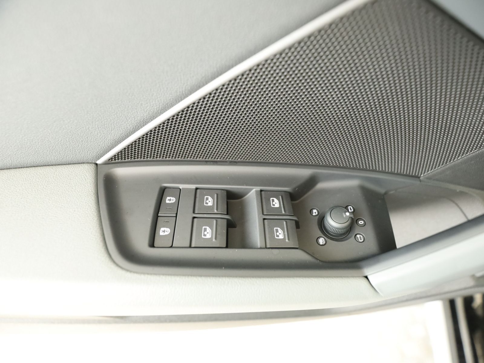 Audi A3 Sportback 35 TFSI S line *LED*PDC*MMI-Plus*