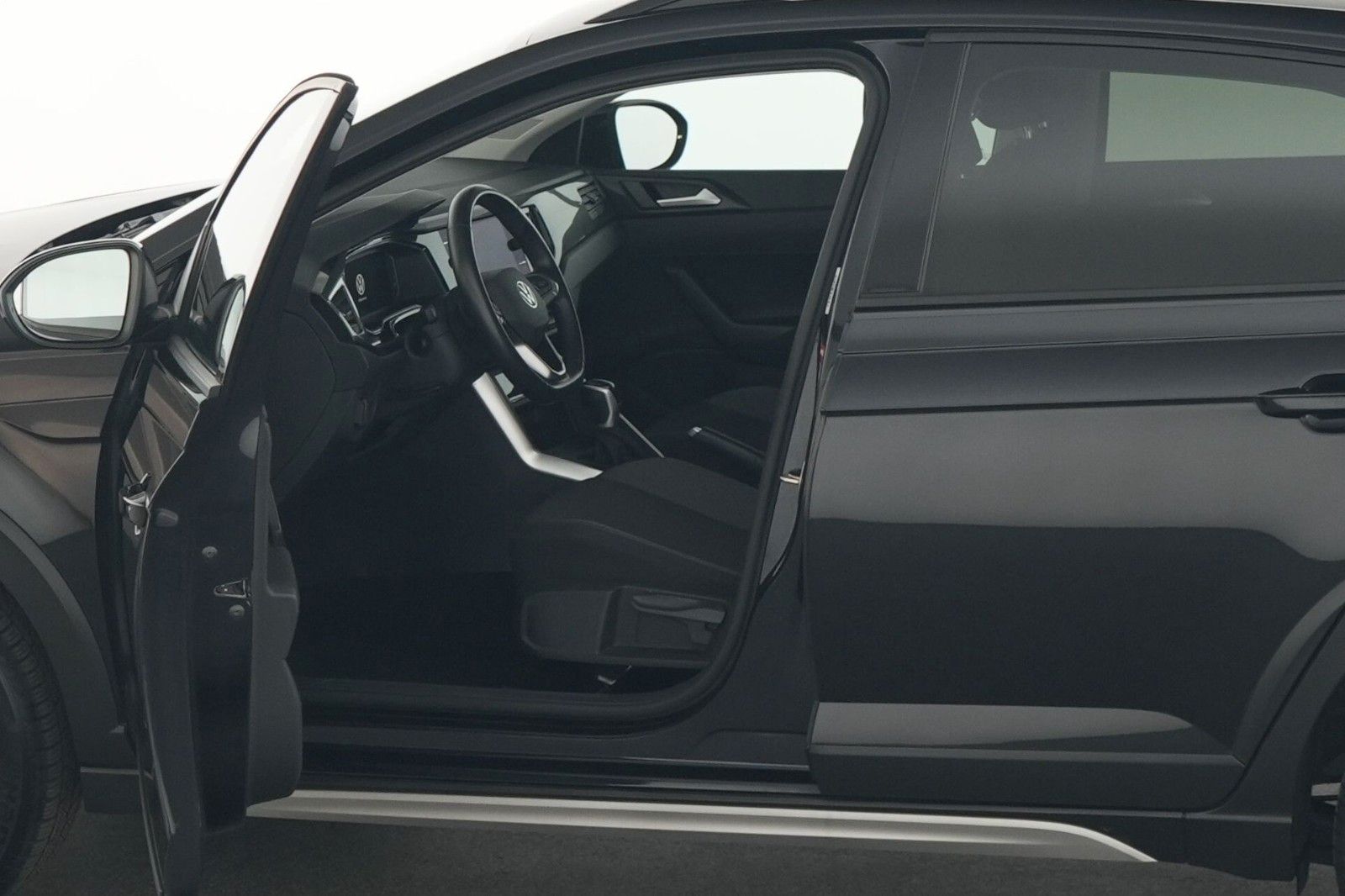 Volkswagen Taigo 1.0 TSI Life - Samsaru's Car Outlet