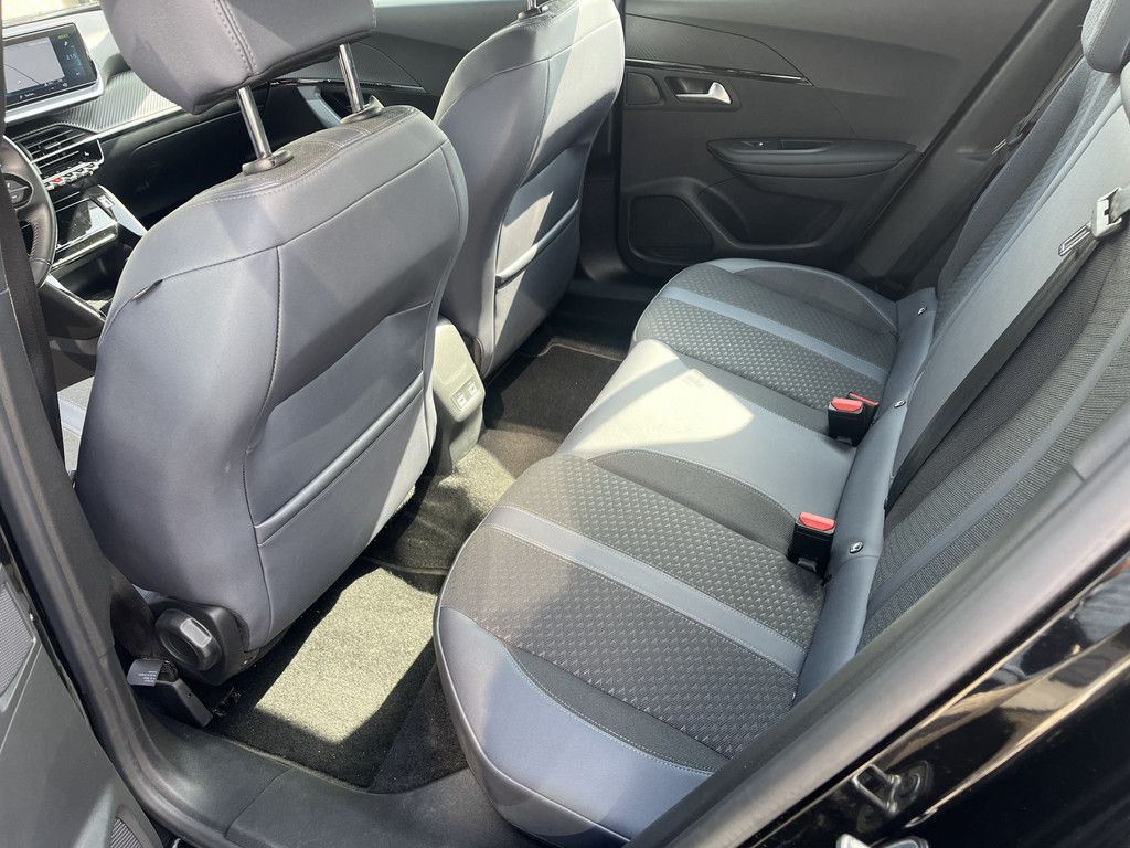 Peugeot e-2008 Allure - Samsaru's Car Outlet