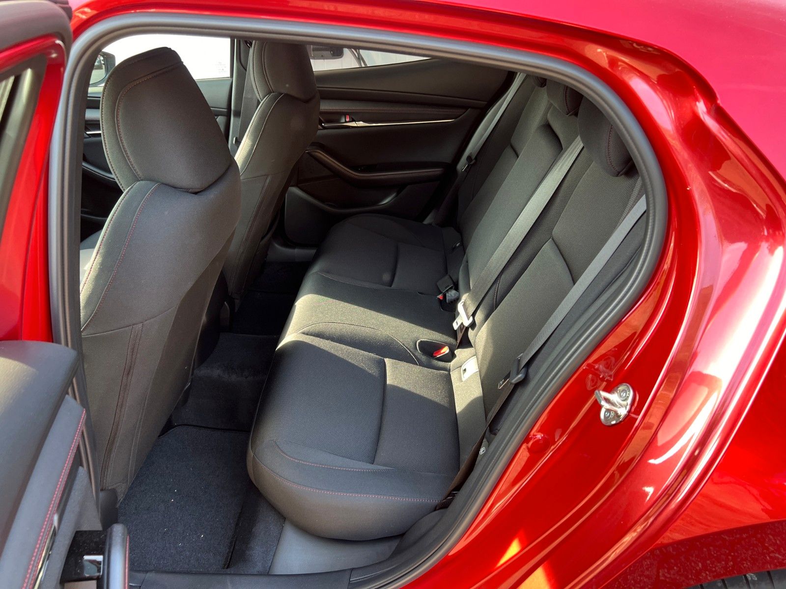 Mazda 3 2.0L e-SKYACTIV-G 150 PS AUTOMATIK HOMURA