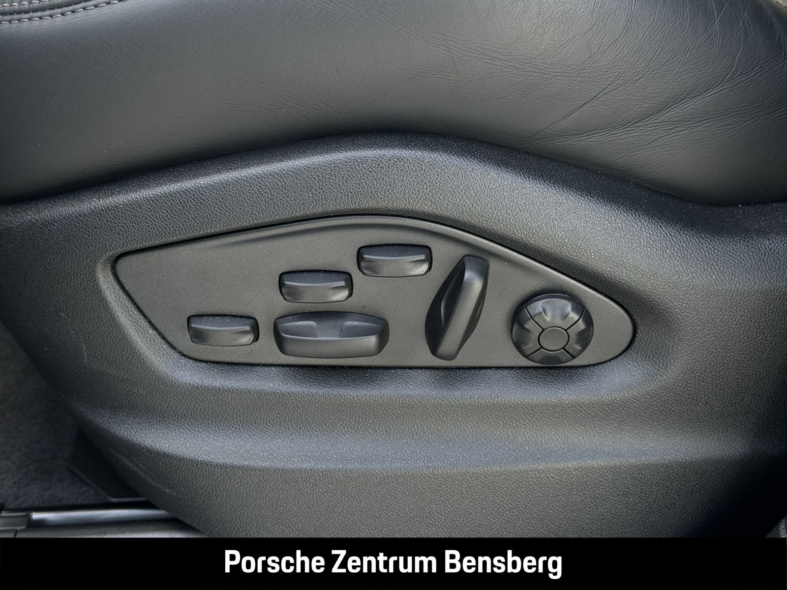 Porsche Cayenne S E-Hybrid