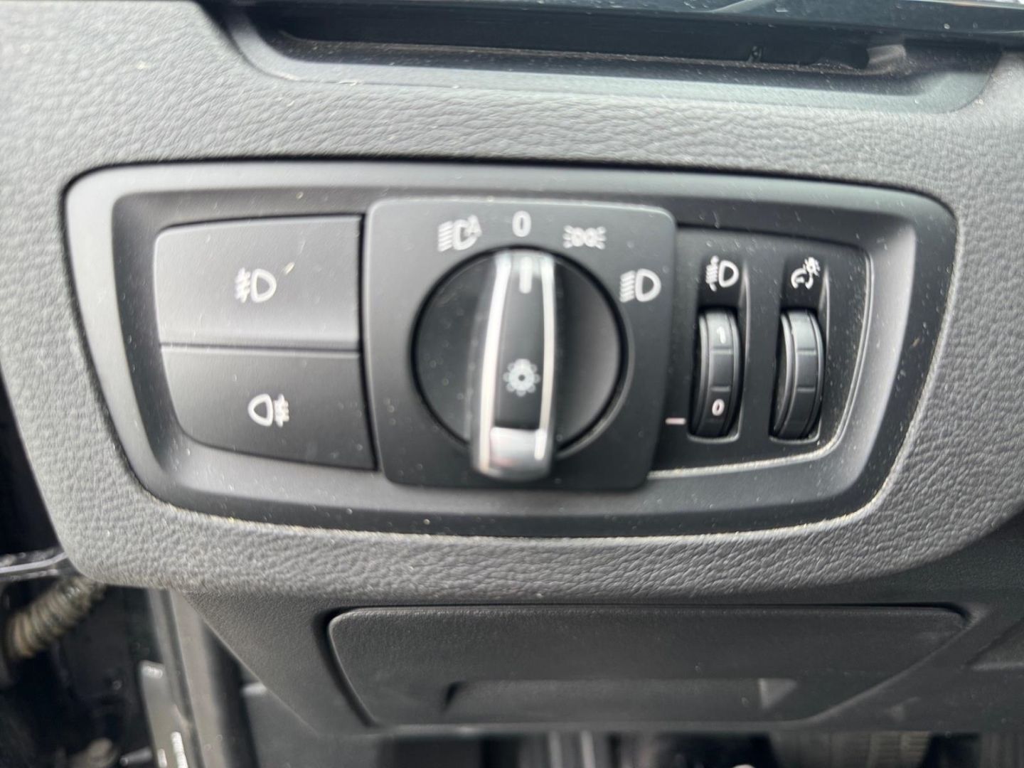 BMW X1 20d - Samsaru's Car Outlet