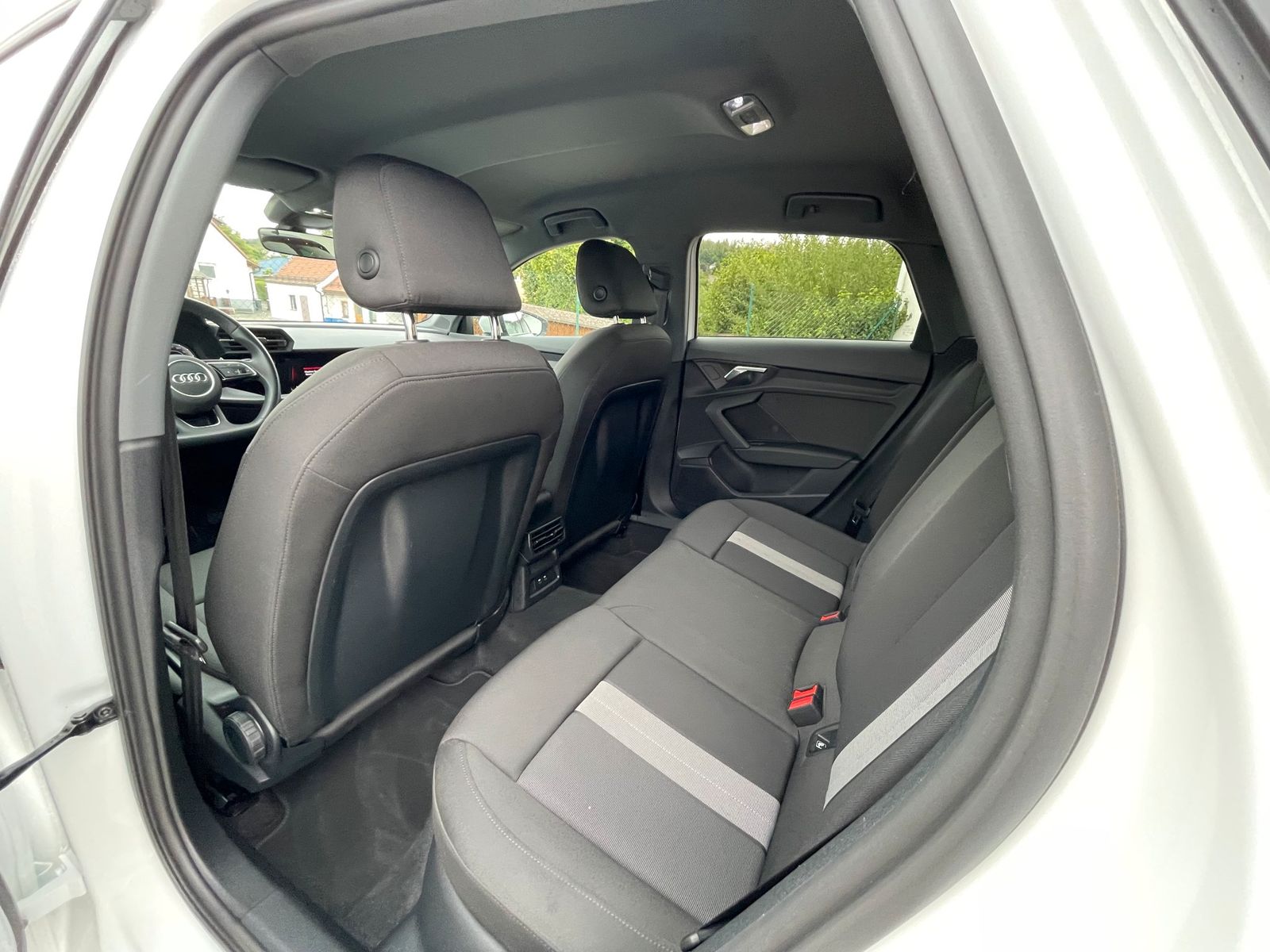 Audi A3 Spb. 40 TFSIe advanced NAV VIRTUAL DAB