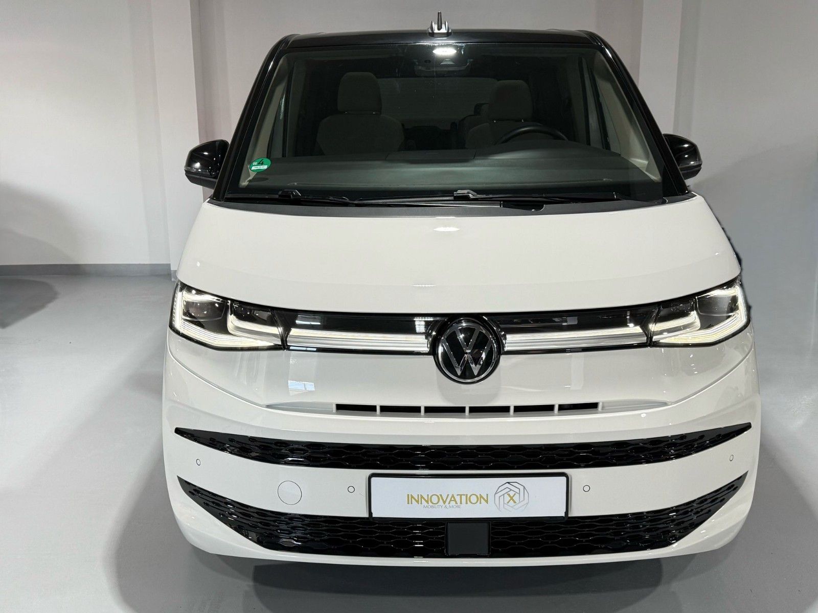 Volkswagen T7 Multivan Edition - Samsaru's Car Outlet