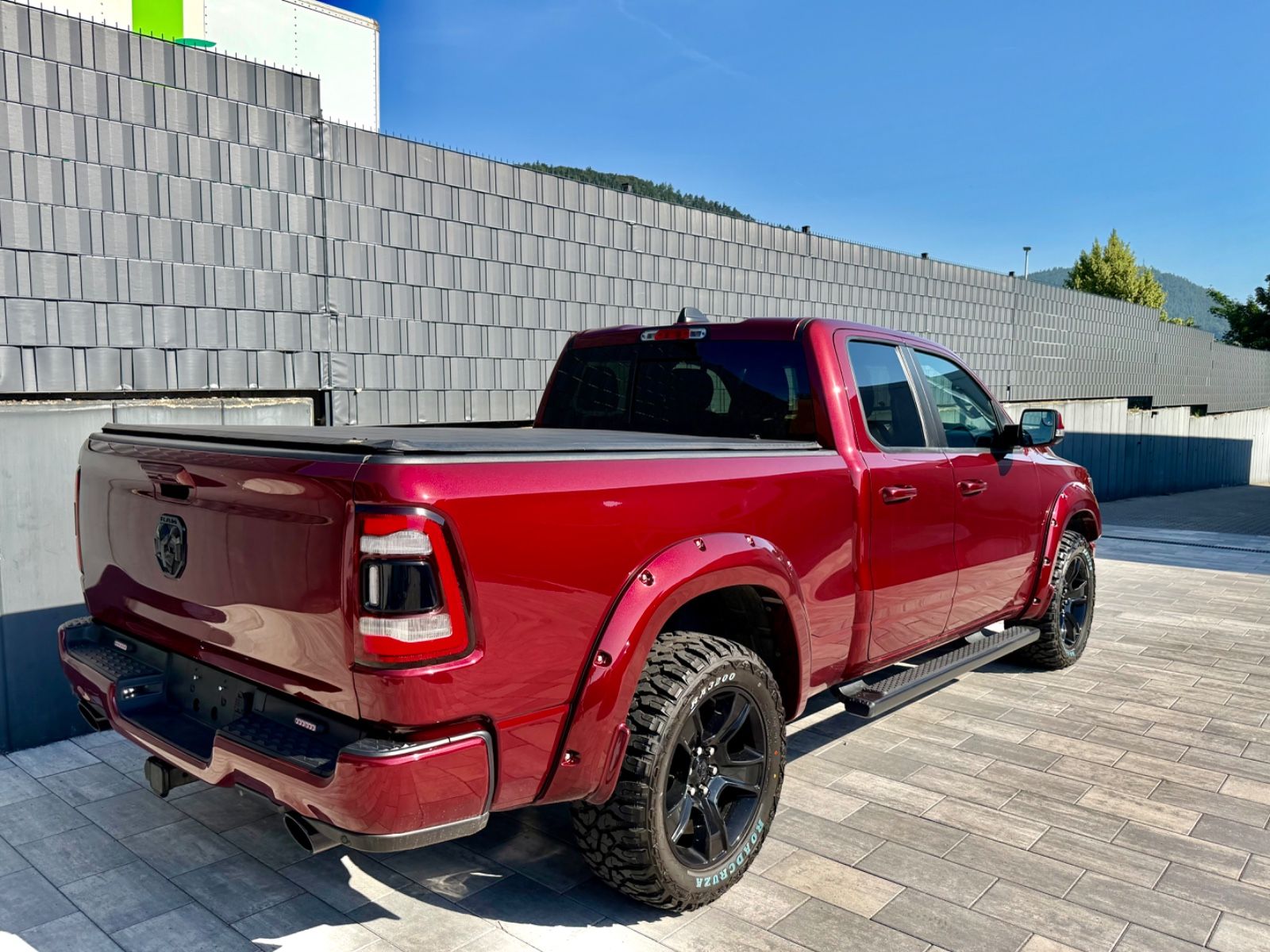 Dodge RAM 5,7 V8 HEMI-WIDEBODY-MONSTER-OFFROAD-EXTREM