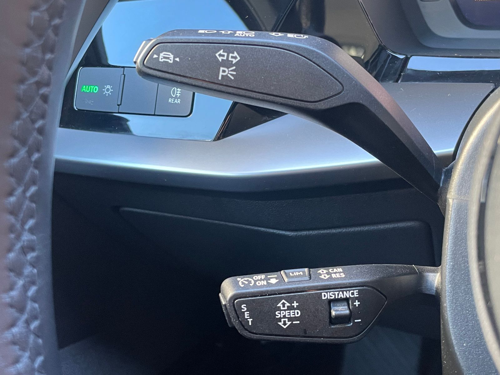 Audi A3 Sportback 2.0 35 TDI advanced*Navi*Led*Aps*