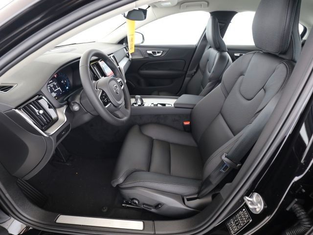 Volvo S60 B4 Lim. Plus Dark ACC BLIS H&K 19"LMF