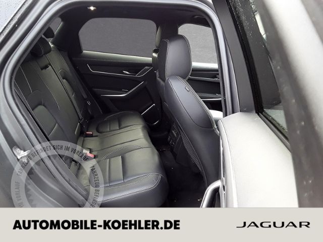 Jaguar F-Pace D300 R-Dynamic SE AHK HEAD-UP SD ACC WKP