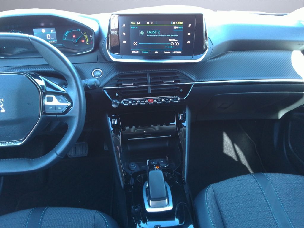 Peugeot 2008 Elektro Allure - Samsaru's Car Outlet