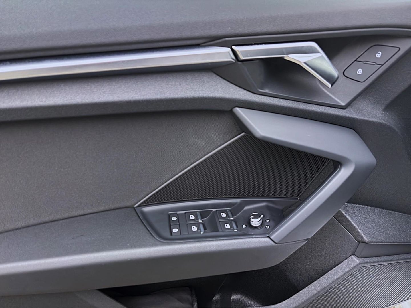 Audi A3 Limousine 30 TDI ADVANCED PANO KAMERA NAVI+ P