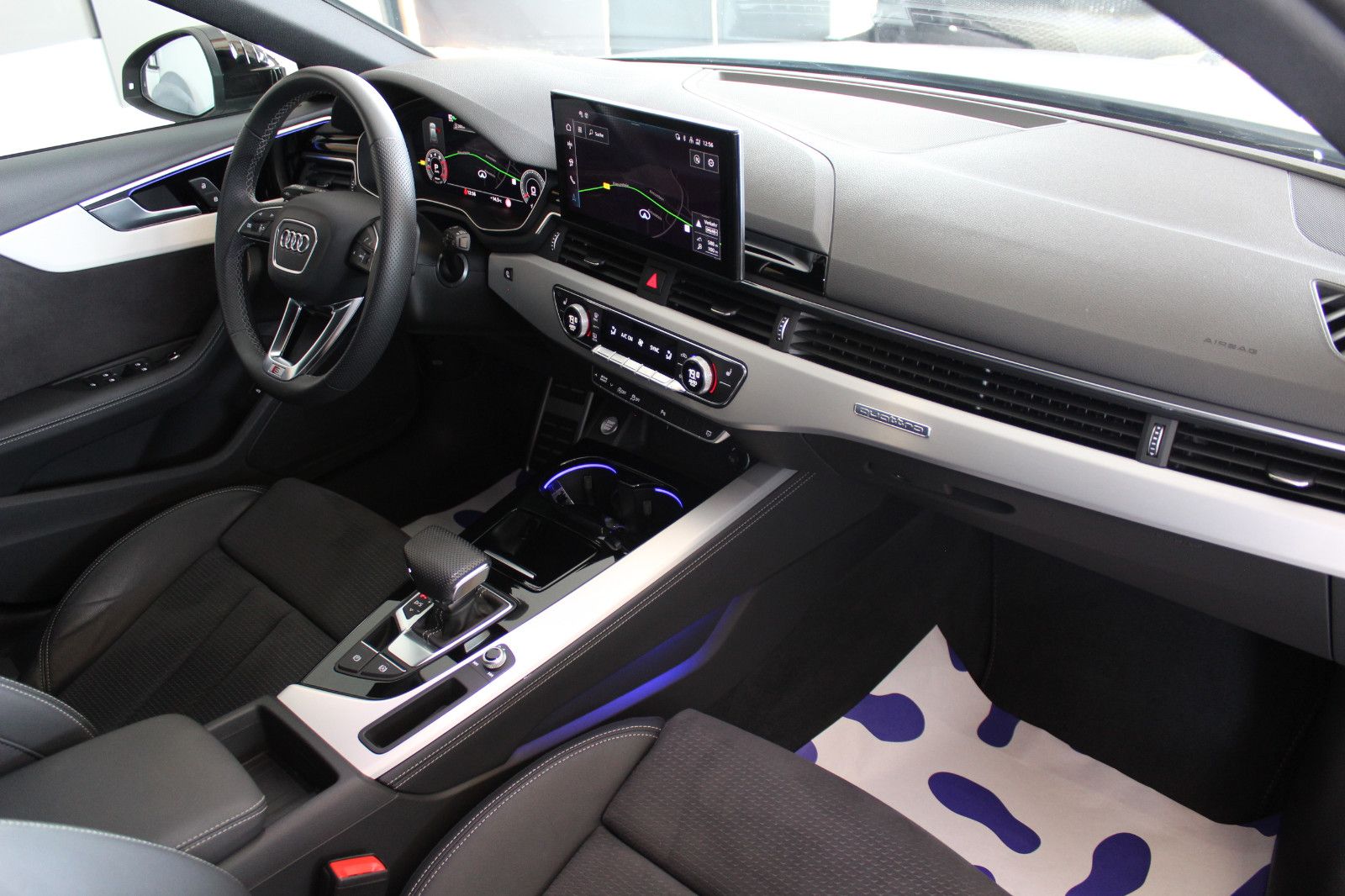 Audi A4 Avant 40 TFSI quattro S line sport
