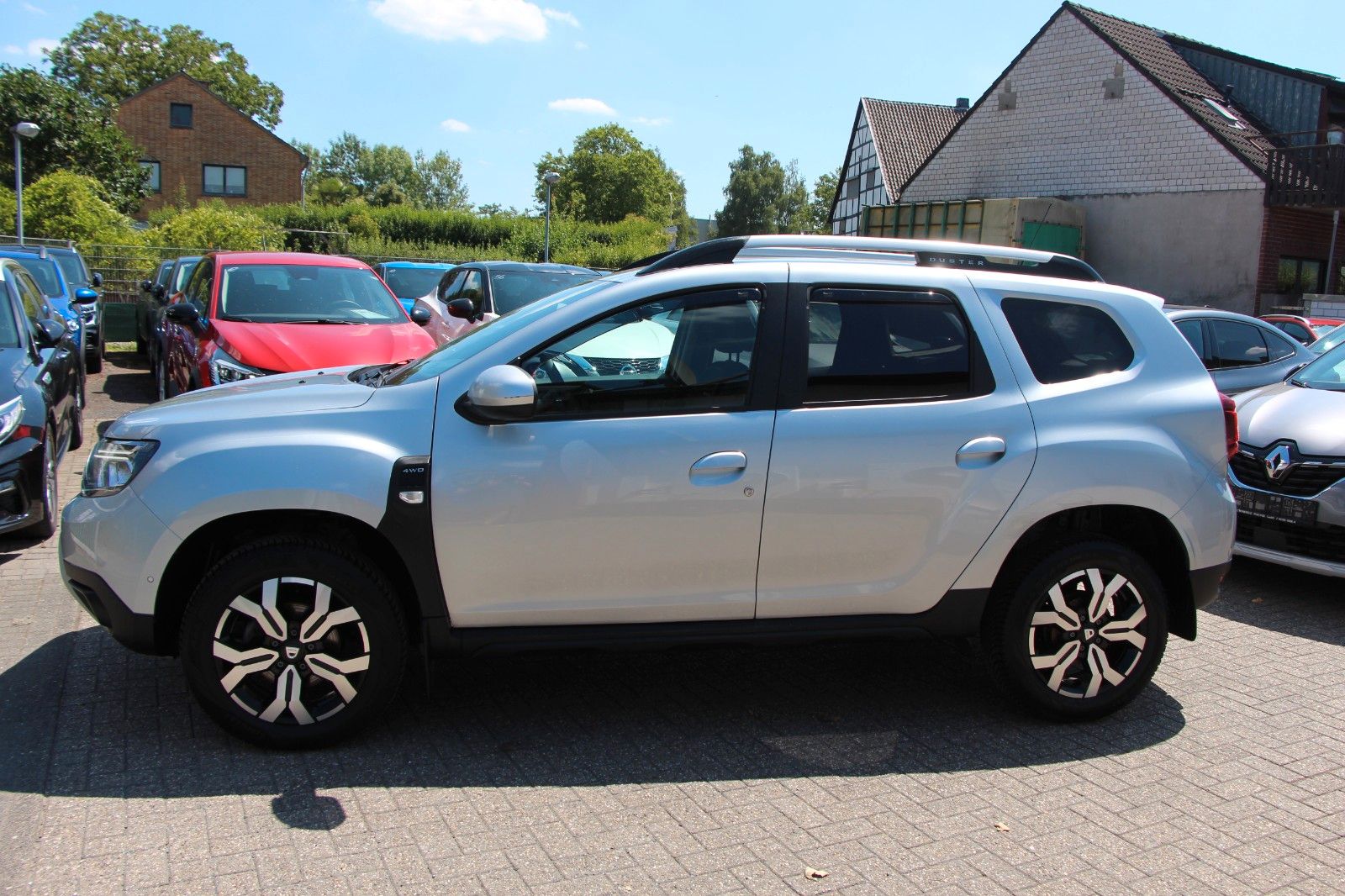 Dacia Duster TCe 150 4WD Prestige - Samsaru's Car Outlet