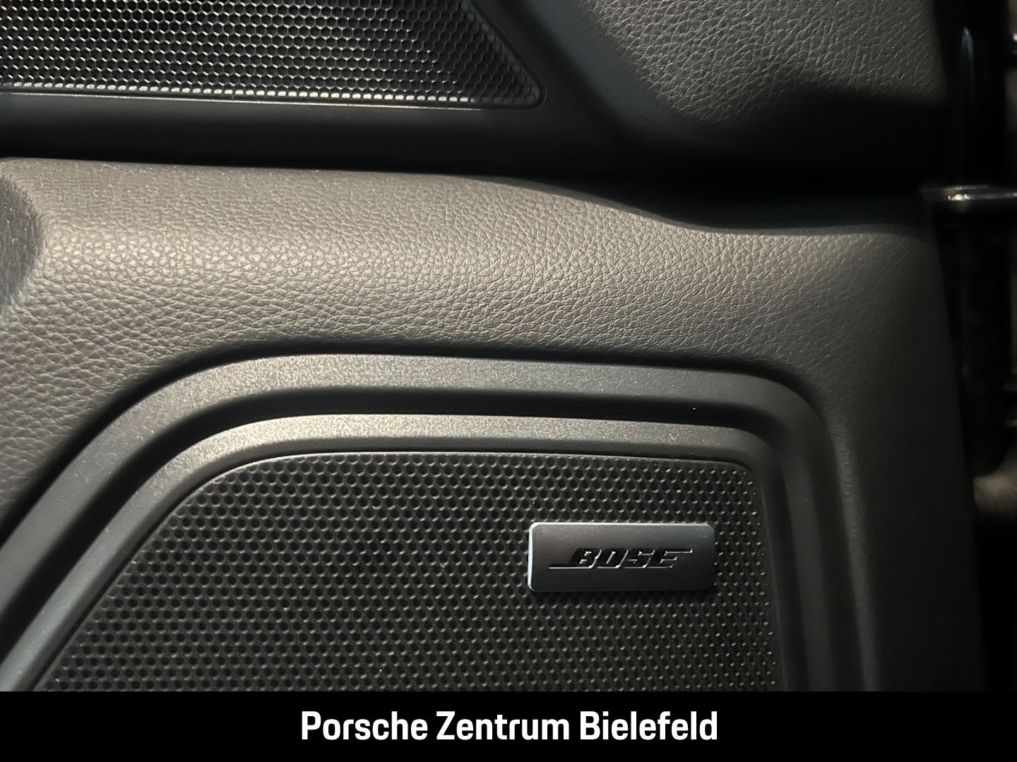 Porsche Macan S BOSE Luftfederung Panorama Surround-View