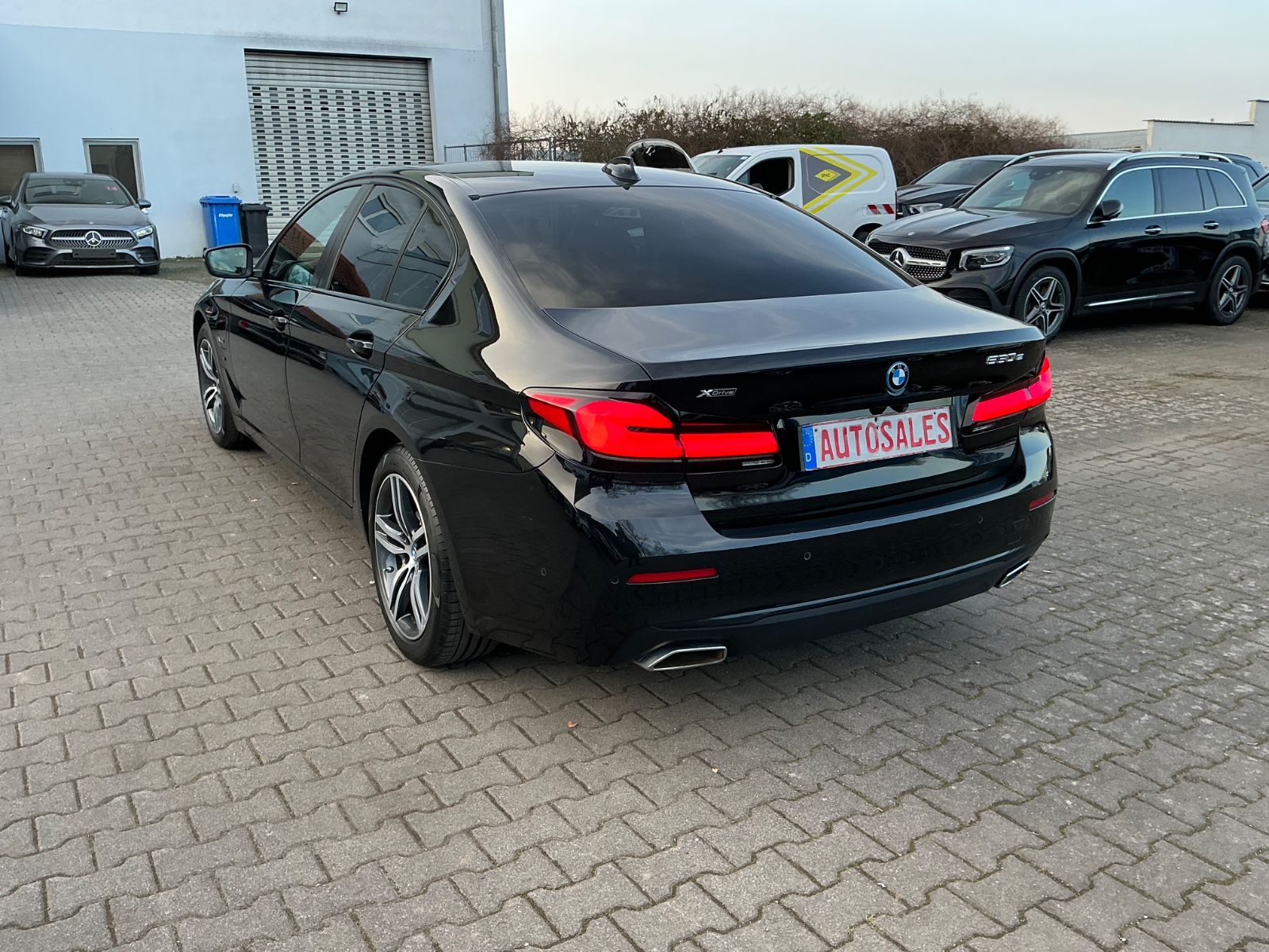 BMW 530 e xDrive M Sport S Dach, Display Key LDG