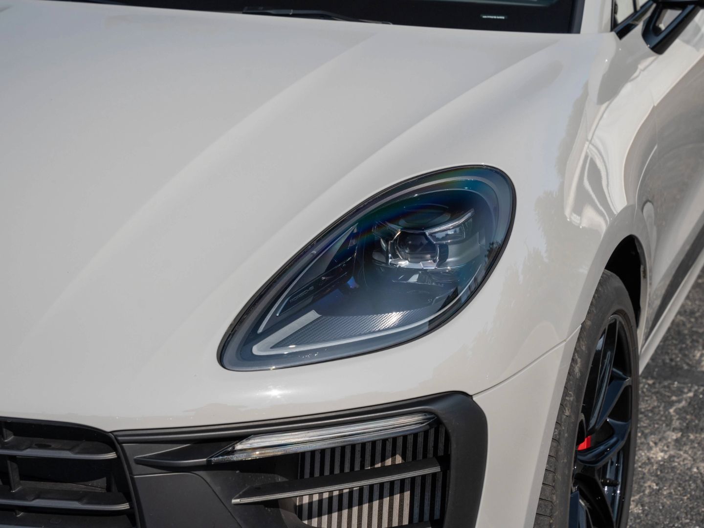 Porsche Macan GTS 21-Zoll AHK BOSE Pano Luft 18-Wege