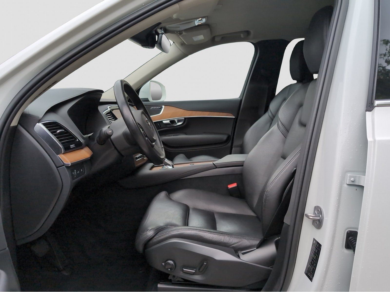 Volvo XC90 T8 AWD GT - Samsaru's Car Outlet