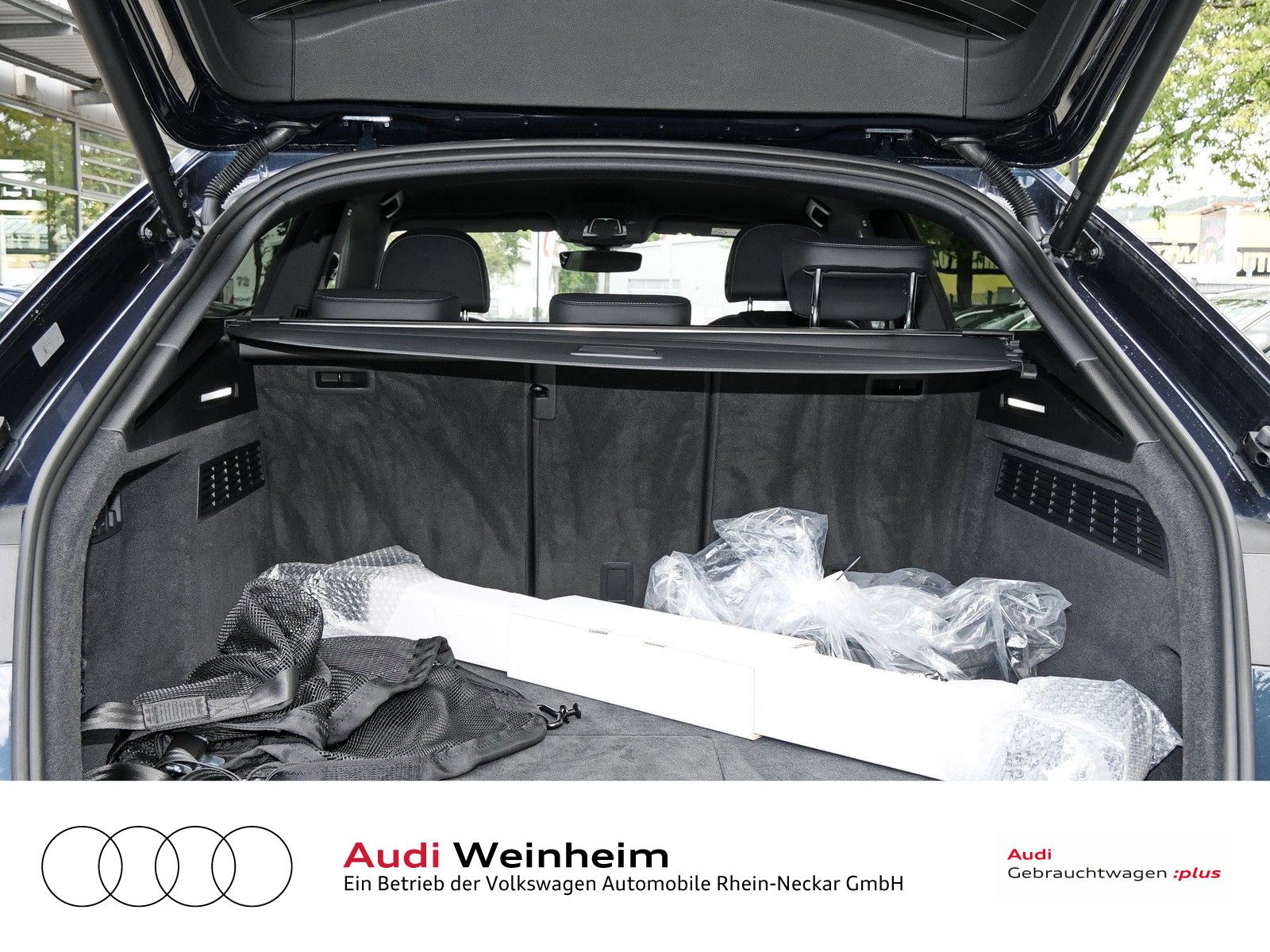 Audi Q8 55 TFSIe Black-Paket Headup UPE 113.835€