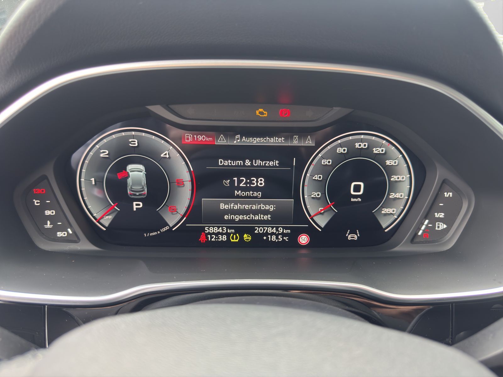 Audi Q3 35 2.0 TDI quattro advanced - Samsaru's Car Outlet