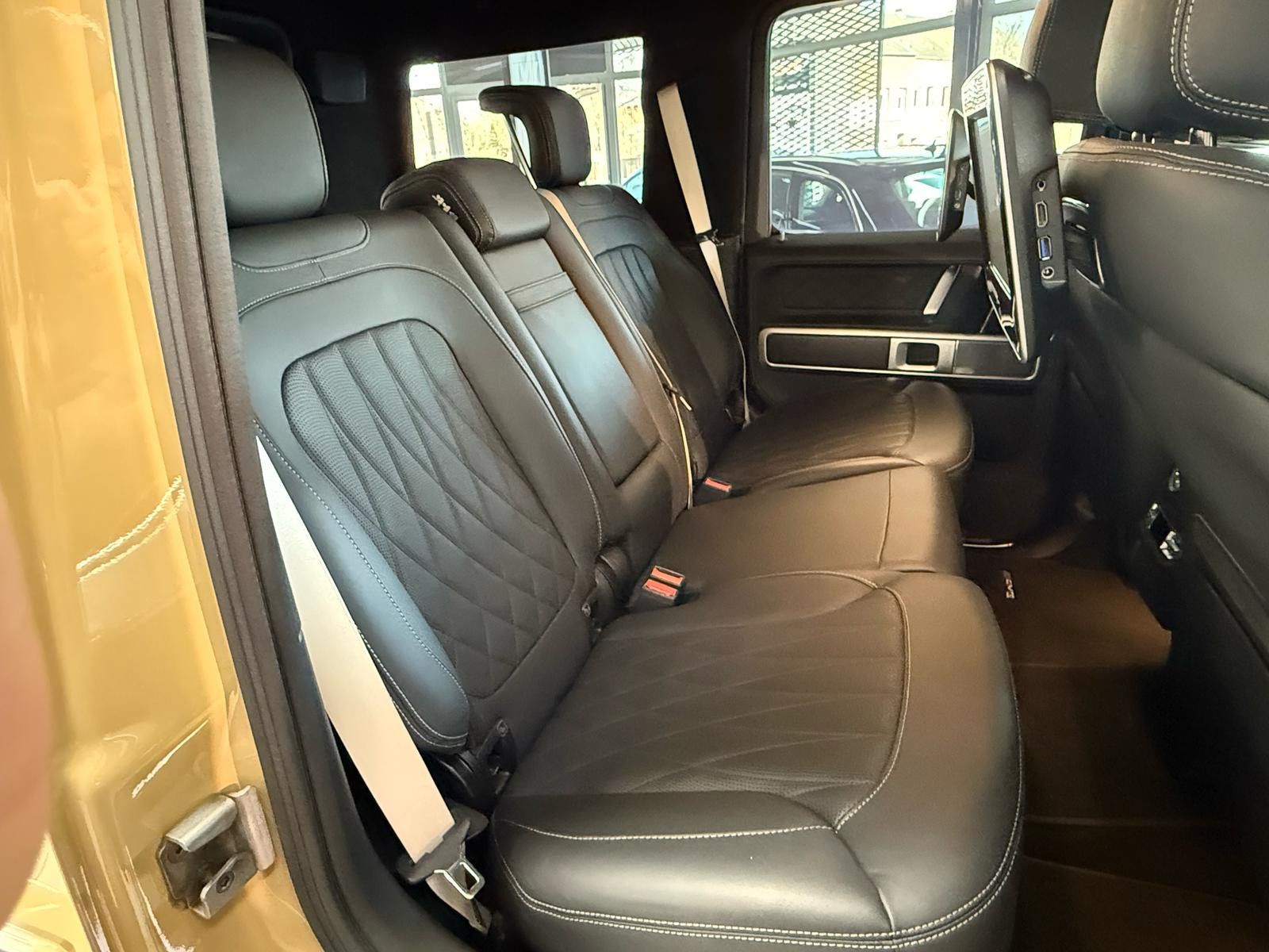 Mercedes-Benz G63 AMG - Samsaru's Car Outlet