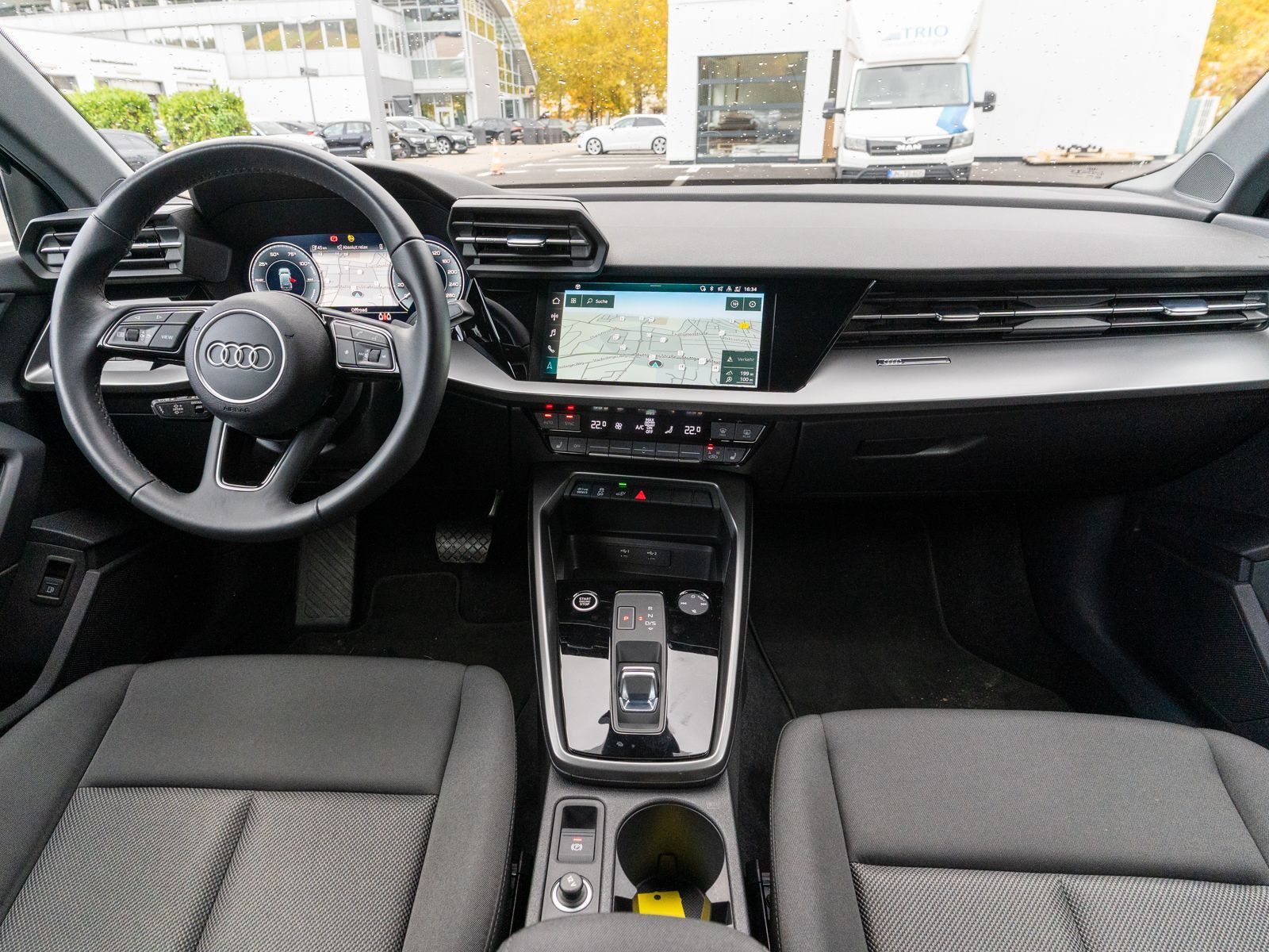 Audi A3 Sportback 40 TFSI e Stronic LED Navi RFK HUD