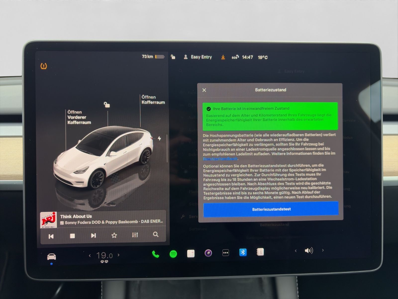 Tesla Model Y Long Range Dual AWD*Allwetter*1.Hand*AHK